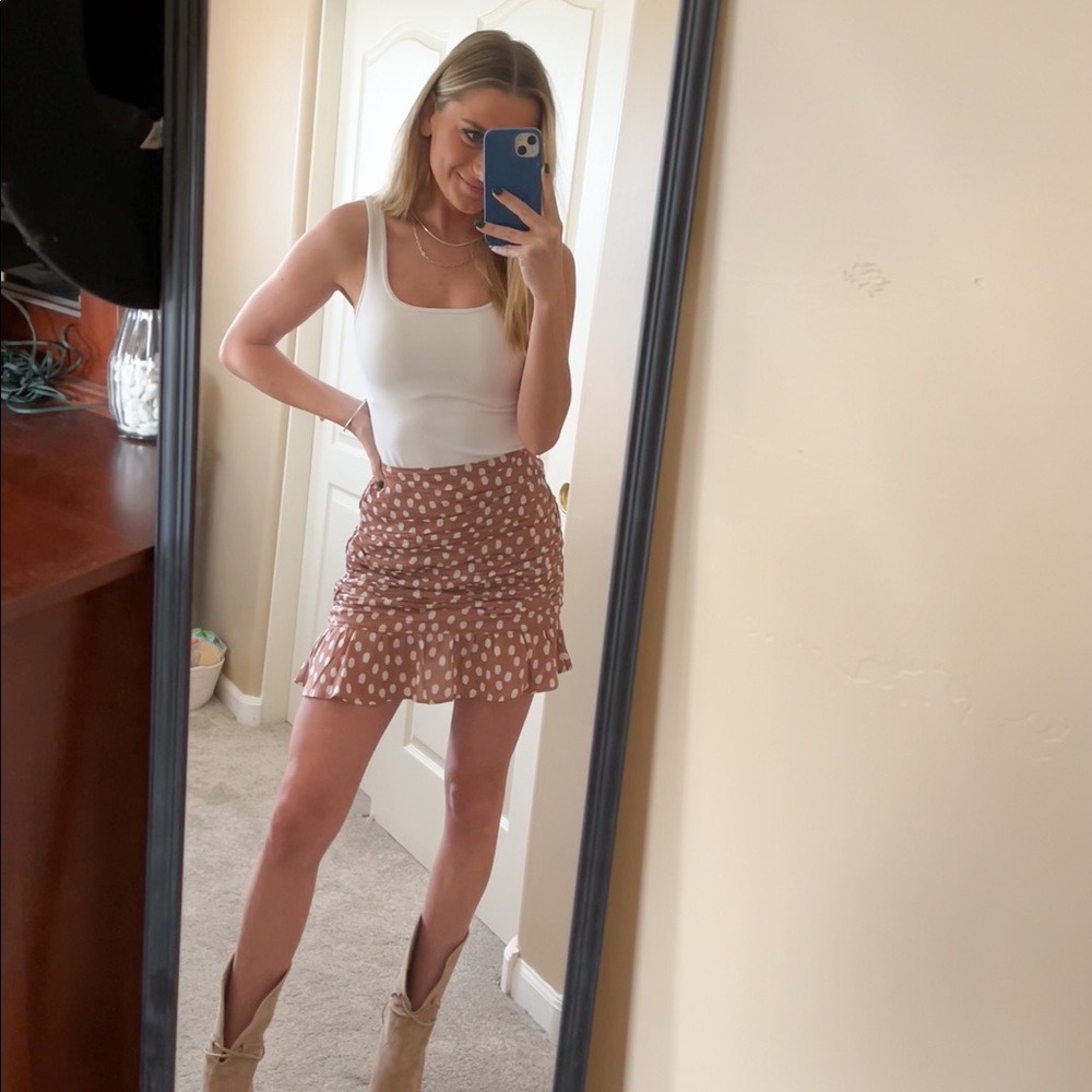 Abercrombie skirt.